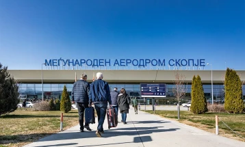 ЈО поведе постапки за употреба на фалсификувани потврди за ПЦР тест на скопскиот аеродром
