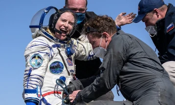 Астронаути се вратија од шестмесечна мисија во вселенската станица