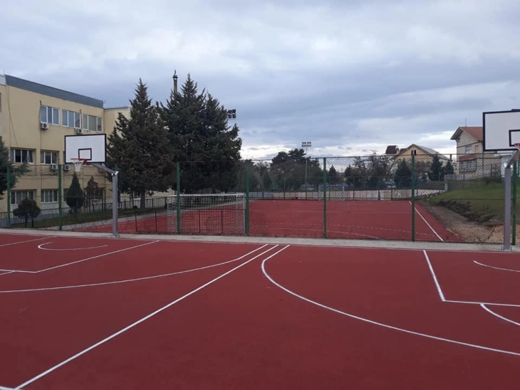 Општина Куманово склучи договор за изградба и санација на спортски игралишта