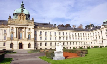 Чешкиот Парламент изгласа доверба на Владата