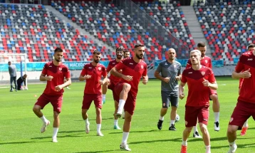 ЕВРО 2020: Македонските фудбалери го одработија утринскиот тренинг