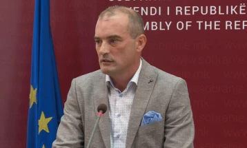 Халил Снопче: Нема пречка да се донесе со европско знаменце Законот за државјанство