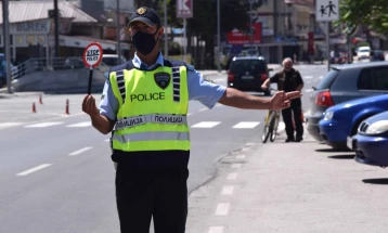 Во Скопје казнети 52 возачи за брзо возење