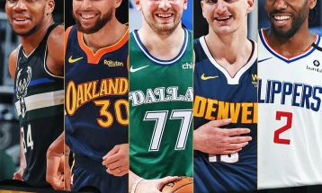За прв пат во историјата на НБА, тројца Европејци во идеалната пeторка