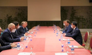 Средба Османи - Стоев во Анталија