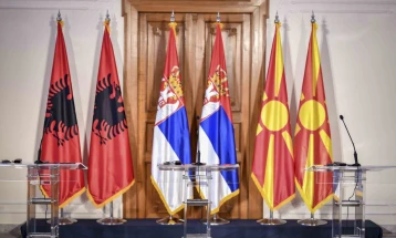 Во очекување ЕУ да го исполни ветеното, земјите од Западниот Балкан ја зајакнуваат регионалната соработка
