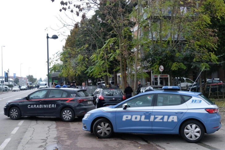 Голема полициска акција во Италија, уапсени 85 лица
