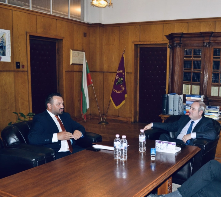 Проректорот на Универзитетот „Свети Климент Охридски“ Ѓуровски разговараше со ректорот на Софискиот универзитет Герџиков