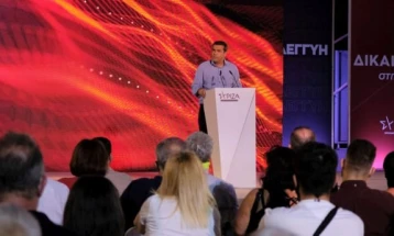 Ципрас со критики до Мицотакис за доцнењето на ратификацијата на меморандумите со Северна Македонија