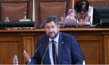 Иванов од „Демократска Бугарија“: Мора да најдеме решение за проблемот со Република Северна Македонија во овој парламент