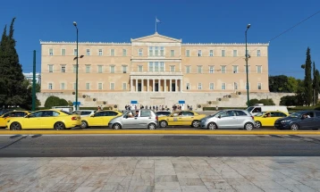 Во Грција потврдени 219 нови случаи од делта-сојот