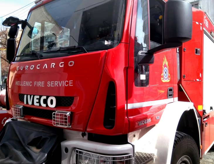 На над десет километри се простира пожарот на Пелопонез