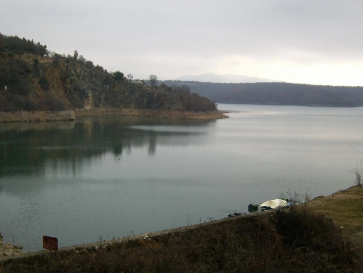 Во акумулациите во Струмичко има доволно вода за пиење и наводнување