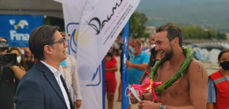 Француска доминација на Охридскиот пливачки маратон