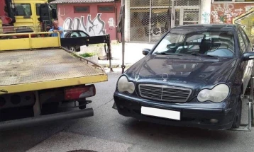 За една недела санкционирани 182 непрописно паркирани возила на територија на Општина Центар