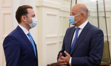 Шефот на грчката дипломатија Дендиас во официјална посета на земјава