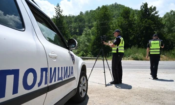 Казни за 110 возачи кои пречекориле брзина при возење во полошкиот регион