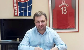 Богдановиќ го потпиша договорот за реконструкција на кровот на ООУ „Ј.Х. Песталоци“