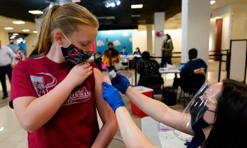 ЕМА ќе ја проучува можноста за вакцинирање на деца на возраст од 5-11 години