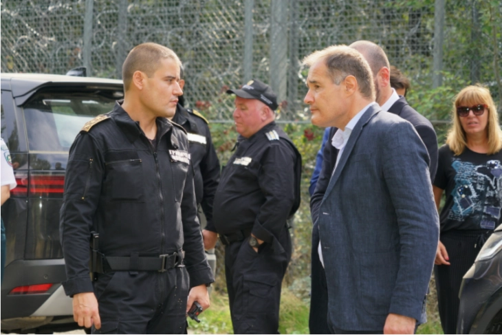 Директорот на Фронтекс во посета на бугарско-турската граница