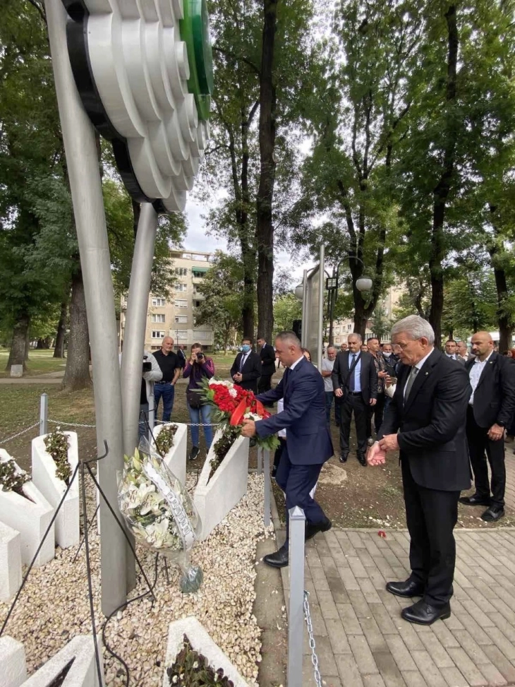 Ганиу и Џаферовиќ во Чаир го одбележаа Меѓународниот ден на Бошњаците