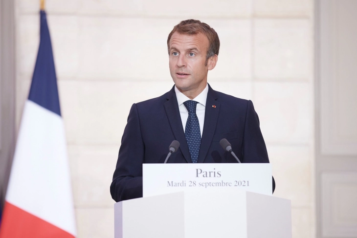 Макрон: Францускиот амбасадор утре се враќа во САД
