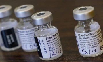 МЗ: Повлечени од употреба неискористените вакцини од донацијата од Бугарија поради истечен рок