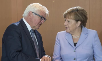 Меркел и Штајнмаер ќе учествуваат на главниот настан на Денот на обединувањето на Германија
