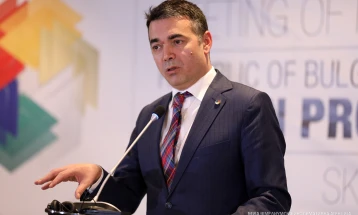 Димитров: Не е пријателски да се доведува во прашање јазикот на соседот, решението со Бугарија мора да биде европско