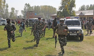 Петмина милитанти убиени во Кашмир