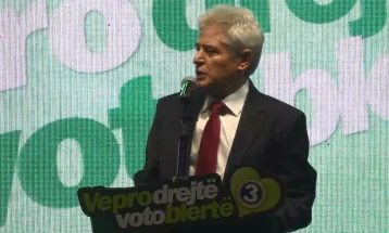 ДУИ ја затвори кампањата со митинг во Гостивар