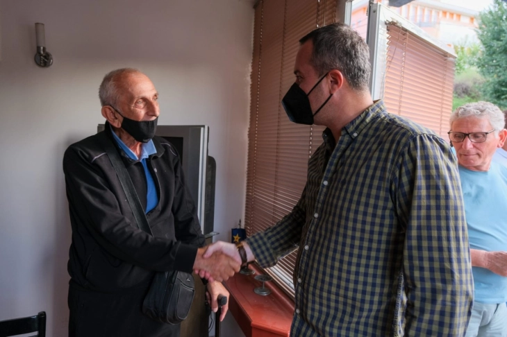 Герасимовски: Бесплатна медицинска нега девет часа во неделата и посета на лекар еднаш во месецот за пензионерите од Центар