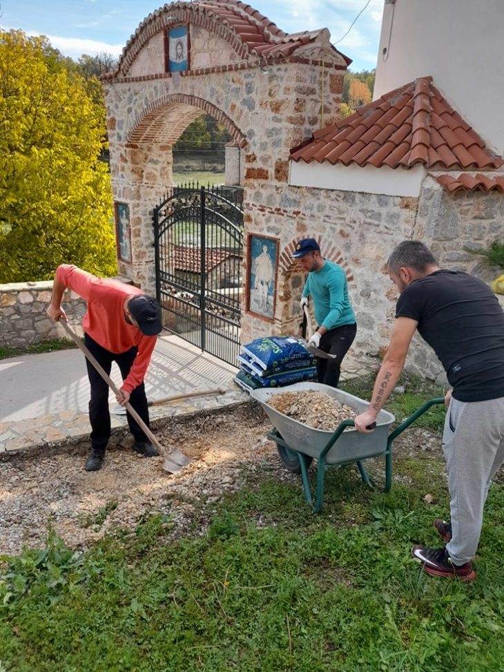 Доброволна работна акција во манастирот „Свети Ѓорѓија“ во село Кнежино