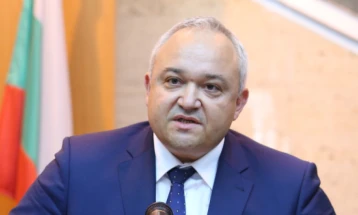 Демерџиев најави барање за предвремено прекинување на мандатот на главниот обвинител на Бугарија