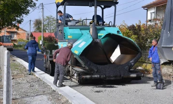 Во штипската приградска населба Стар Караорман се асфалтираат три улици