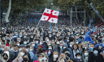Во Тбилиси протести во знак на поддршка на поранешниот претседател Сакашвили