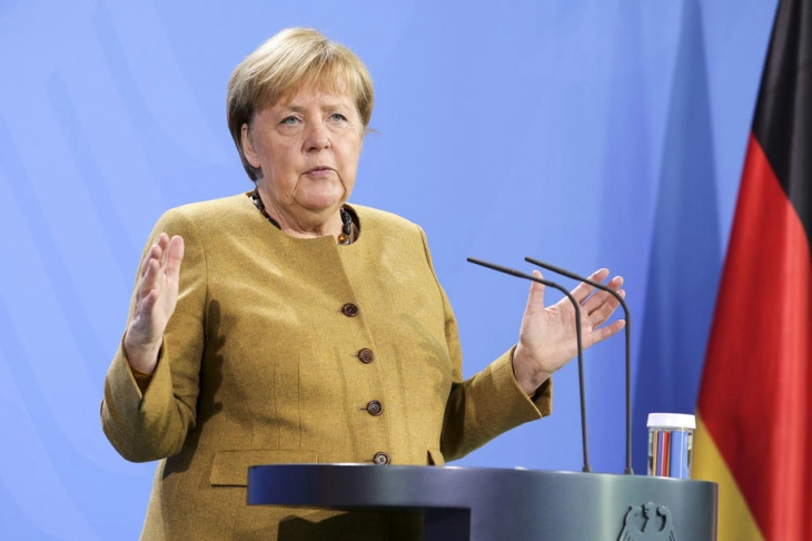 Меркел: Пандемиската ситуација во Германија е драматична, потребни се нови мерки