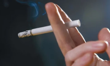 Бројот пушачи ширум светот се намалува