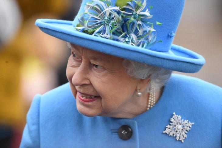 Британската кралица организираше мала прослава во пресрет на 70-годишнината од нејзиното стапнување на тронот