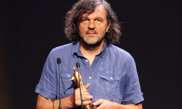 Иницијатива на Емир Кустурица да му биде одземена награда поради поддршката кон Русија