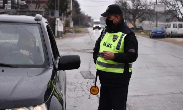 Во Скопје 189 сообраќајни прекршоци, 82 за брзо возење