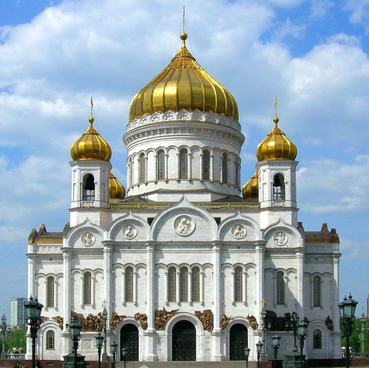 Стотици руски православни свештеници бараат „да се запре војната“ во Украина