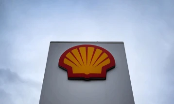 „Шел“ го прекинува купувањето руска сурова нафта