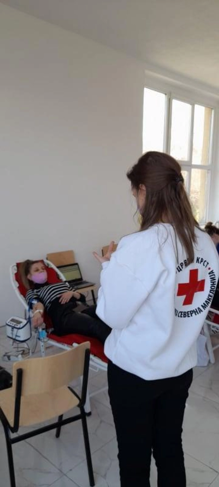Крводарителска акција во Велес, собрани 29 крвни единици