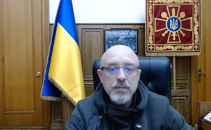 Украински министер за одбрана: Рускиот агресор уби повеќе цивили од војници
