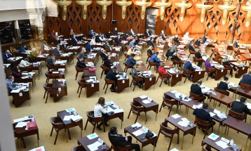 Собранието го усвои дневниот ред од 67. седница на која се предлог-измените на законите за ДДВ и за акцизи