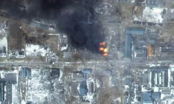 Нови сателитски снимки покажуваат разорни штети во Мариупол