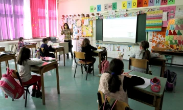 Собранискиот Комитет за односи со заедниците во работна посета на ООУ „Св. Кирил и Методиј“