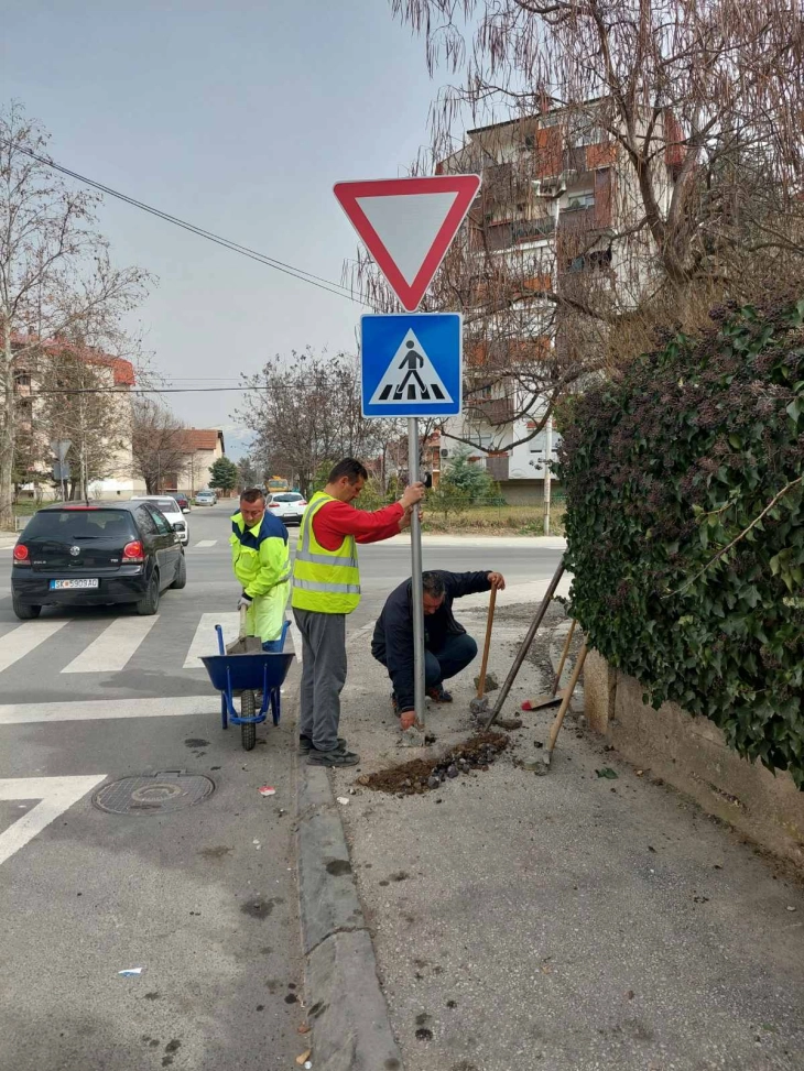 Тековни активности на екипите на ЈП „Улици и патишта