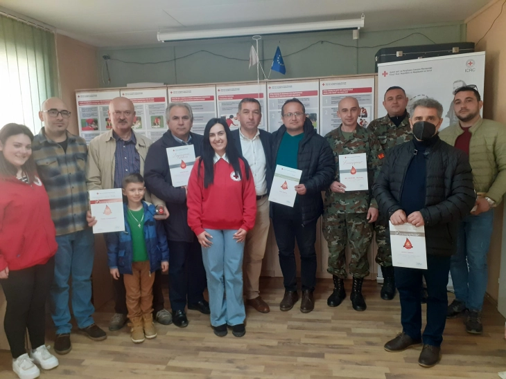 Во Кичево доделени благодарници на најуспешните крводарители